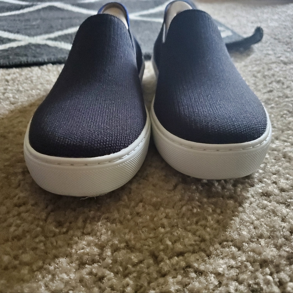 Rothy's Original Black Slip-On size 8.5